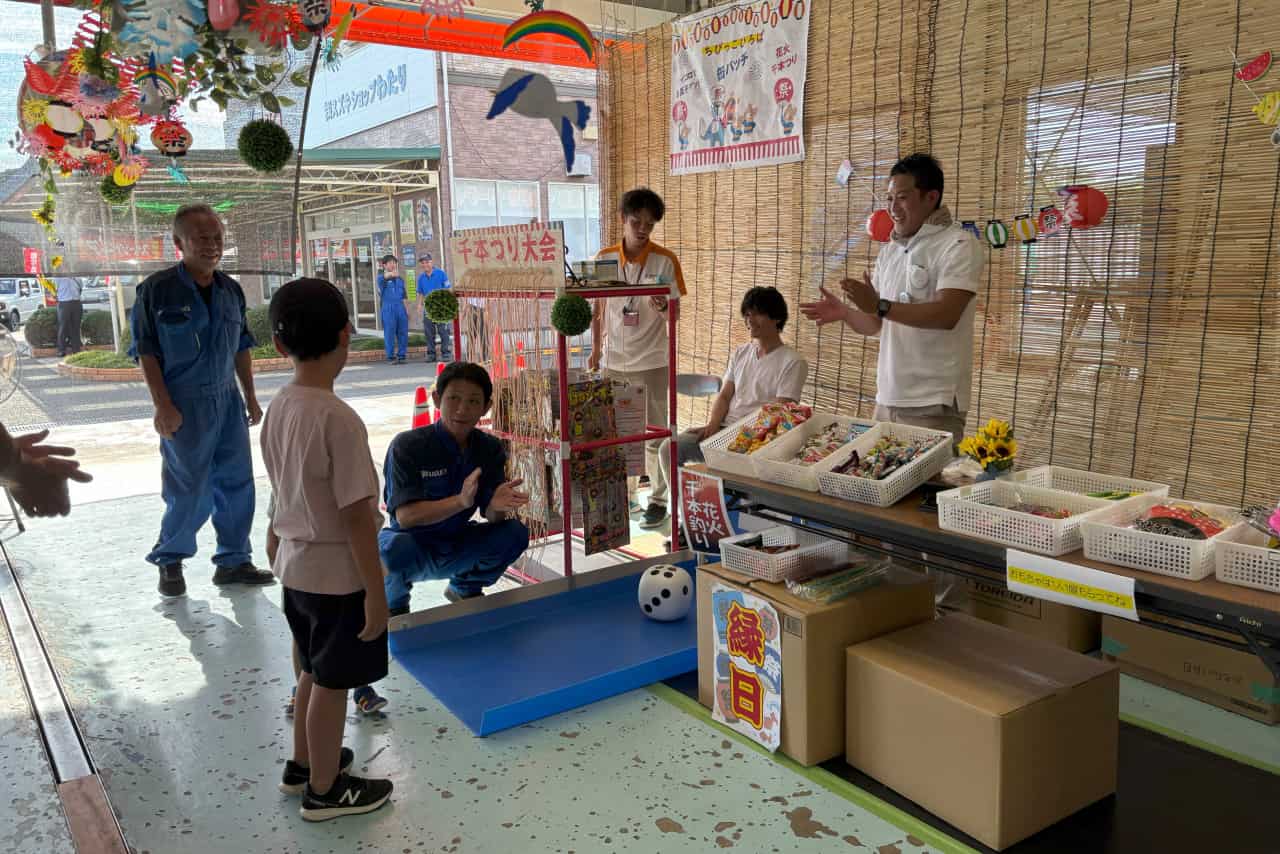 スズキショップわたり店のお祭りの様子